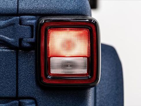 Used 2026 Jeep Wrangler Unlimited Sport image 8