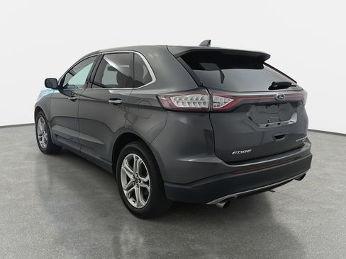 Used 2018 Ford Edge Titanium w/ Equipment Group 301A image 5