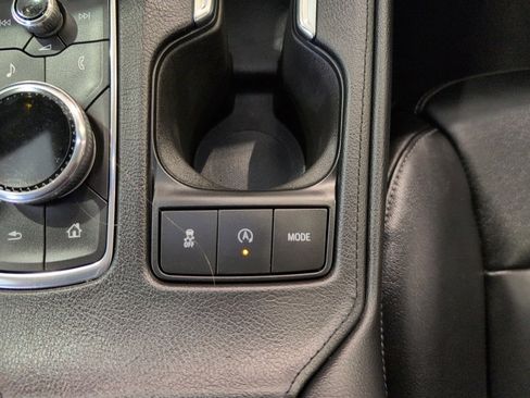 Used 2019 Cadillac XT4 Premium Luxury w/ Technology Package image 27