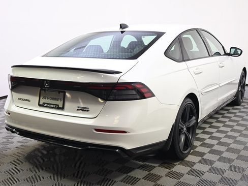 Used 2023 Honda Accord Sport image 6