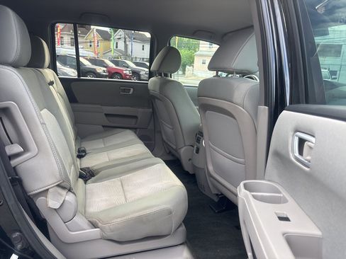Used 2015 Honda Pilot LX image 29