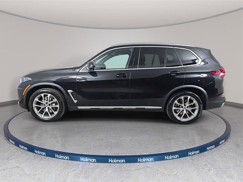 Used 2026 BMW X5 xDrive40i image 9