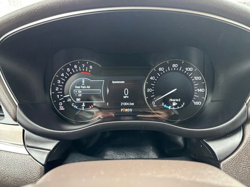 Used 2019 Lincoln MKC Premiere image 19