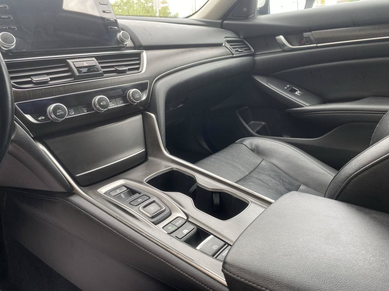 Used 2019 Honda Accord EX-L image 19