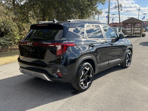Used 2025 Kia Seltos S image 38