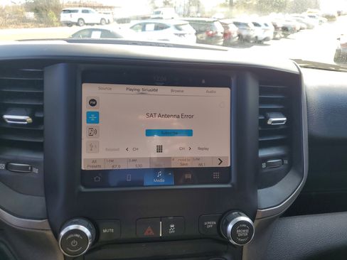 Used 2022 RAM 3500 Tradesman image 20