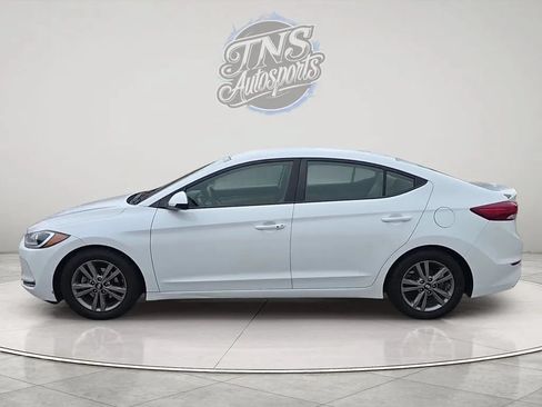 Used 2017 Hyundai Elantra SE w/ SE A/T Tech Package 03 FWD image 8