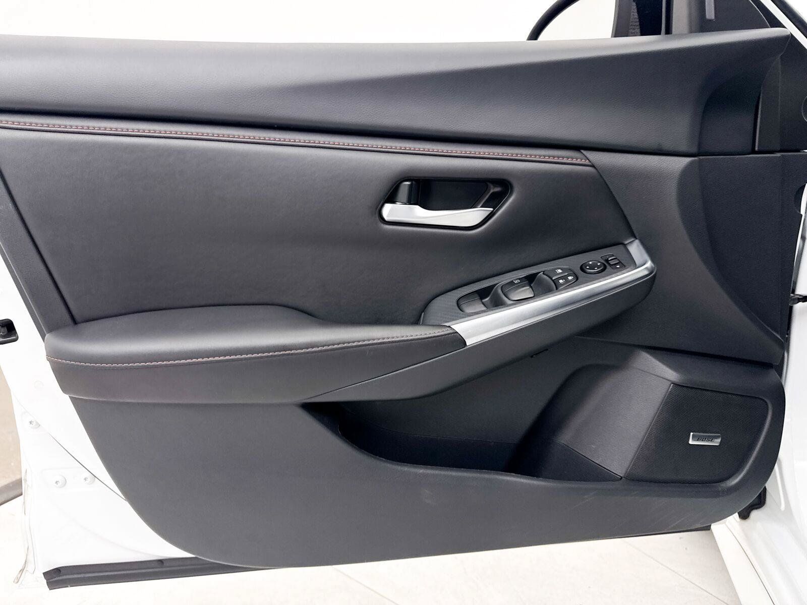 Used 2024 Nissan Sentra SR w/ SR Premium Package FWD image 29