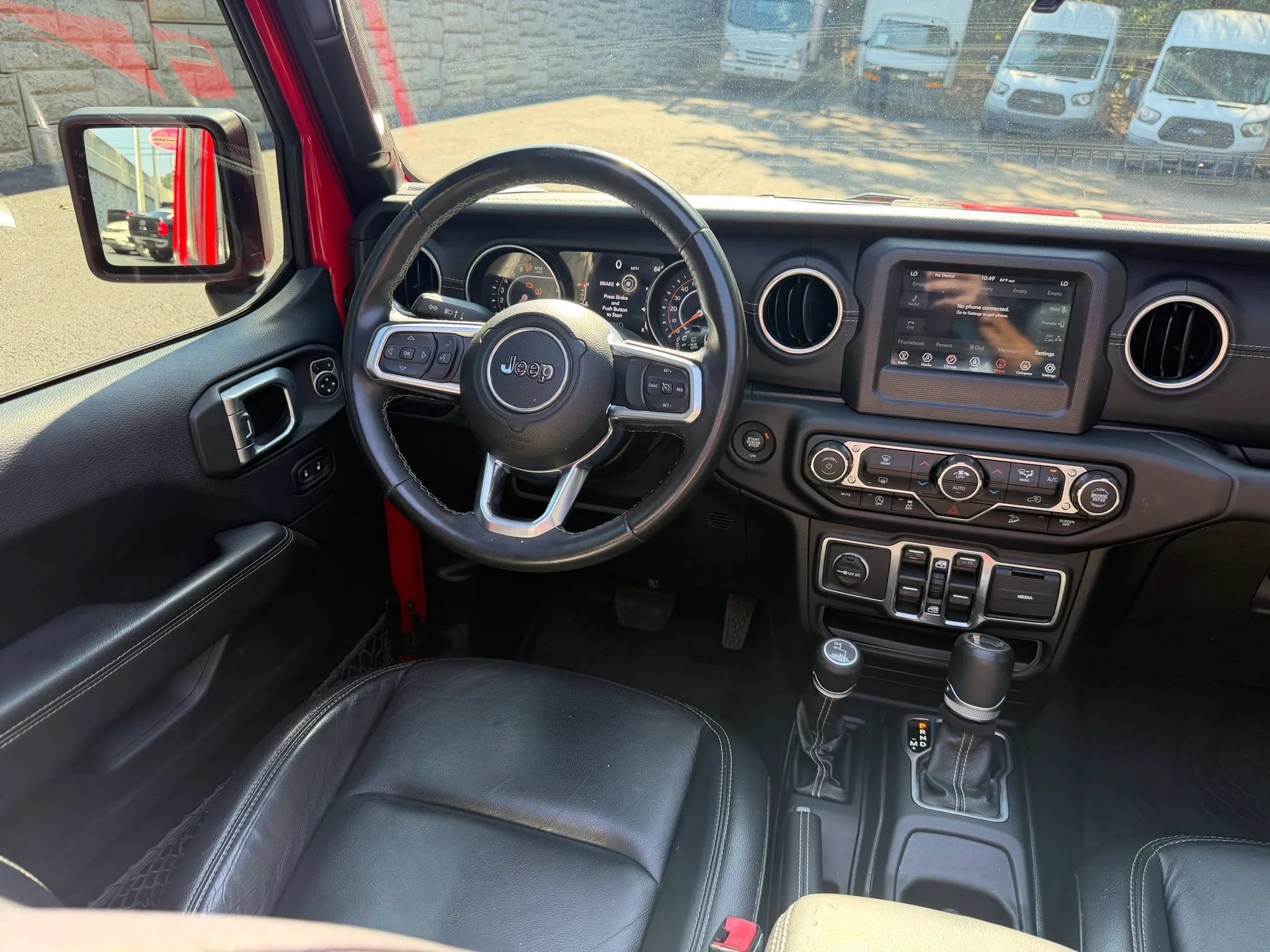 Used 2019 Jeep Wrangler Unlimited Sahara w/ LED Lighting Group AWD/4WD image 12