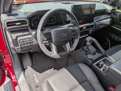Used 2025 Toyota 4Runner Limited RWD image 13
