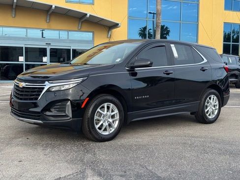 Used 2024 Chevrolet Equinox LT FWD image 2