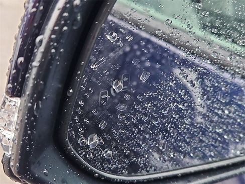 New 2025 Toyota RAV4 Limited image 6