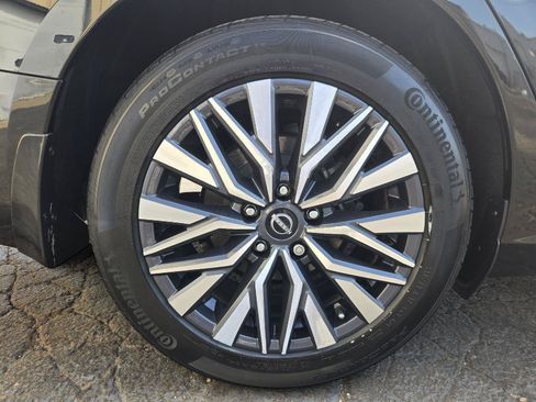 Used 2023 Nissan Altima 2.5 SV FWD image 35
