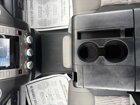 Used 2014 Toyota Tundra SR image 27