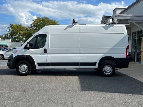 Used 2024 RAM ProMaster 2500 FWD image 4
