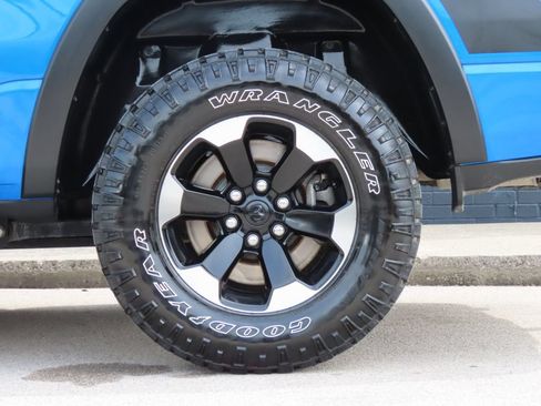 Used 2022 RAM 1500 Rebel w/ Rebel Level B Equipment Group AWD/4WD image 17