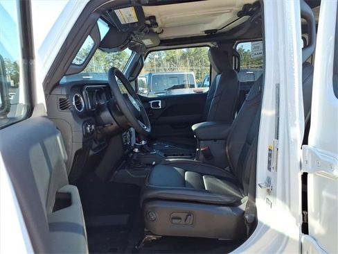 New 2026 Jeep Gladiator Sport image 12