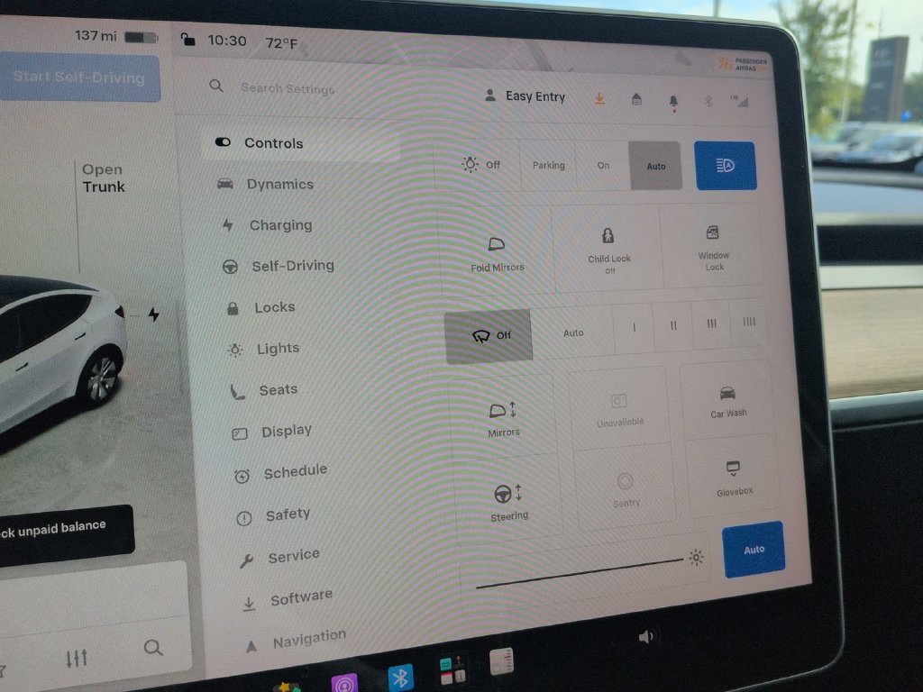 Used 2024 Tesla Model Y Long Range RWD image 36
