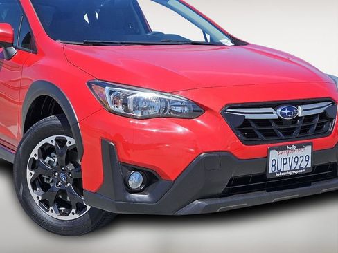 Used 2021 Subaru Crosstrek 2.0i Premium w/ Moonroof Package AWD/4WD image 5