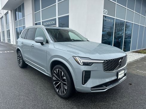 Used 2026 Volvo XC90 B6 Plus w/ Protection Package Premier image 5