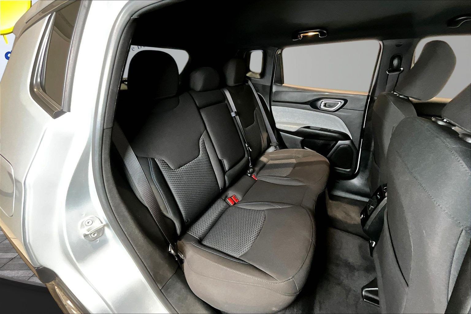 Used 2024 Jeep Compass Sport AWD/4WD image 24