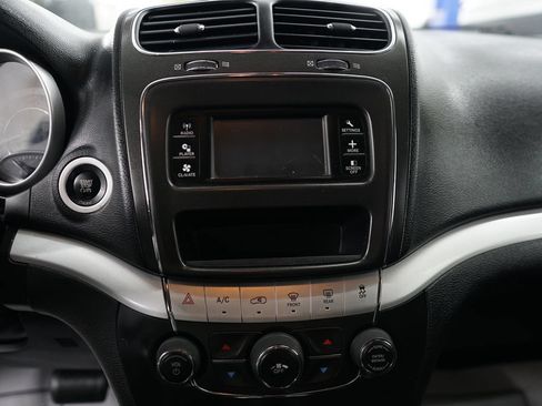 Used 2014 Dodge Journey SXT w/ Flexible Seating Group AWD/4WD image 24