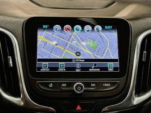 Used 2018 Chevrolet Equinox Premier AWD/4WD image 13