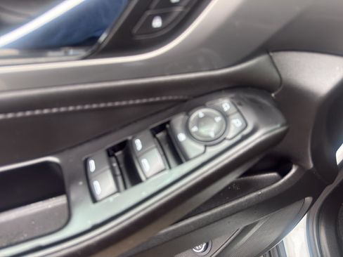 Certified 2023 Chevrolet Traverse LT AWD/4WD image 13