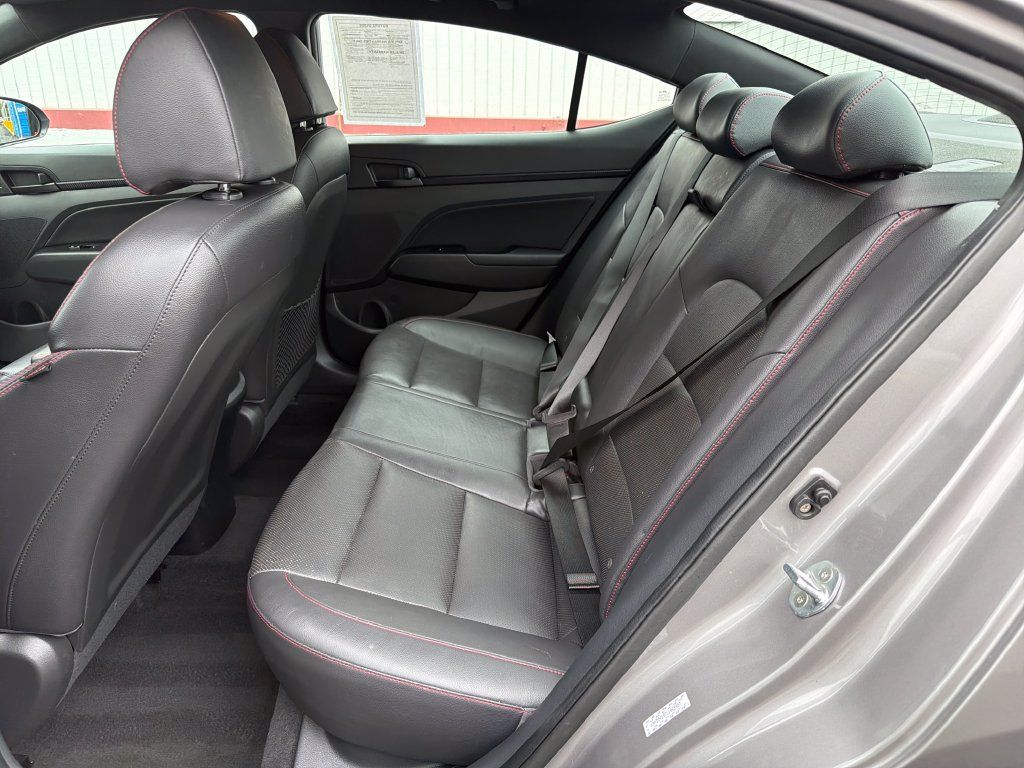 Used 2020 Hyundai Elantra Sport w/ Premium Package 02 FWD image 11