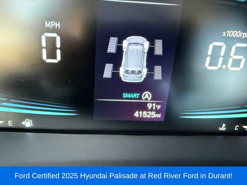 Used 2025 Hyundai Palisade SEL AWD/4WD image 13