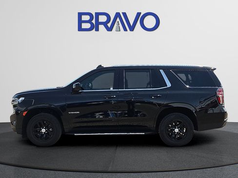 Used 2024 Chevrolet Tahoe LT RWD image 2