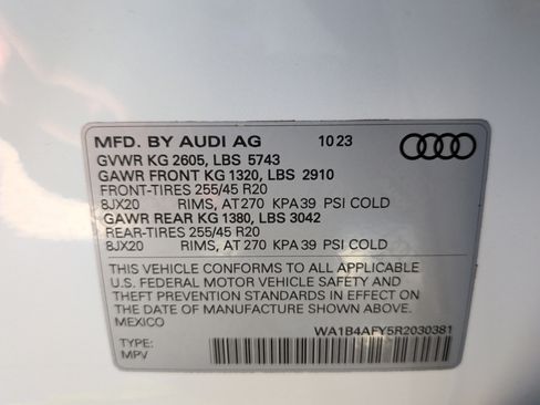 Used 2024 Audi SQ5 Premium Plus w/ Premium Plus Package image 34