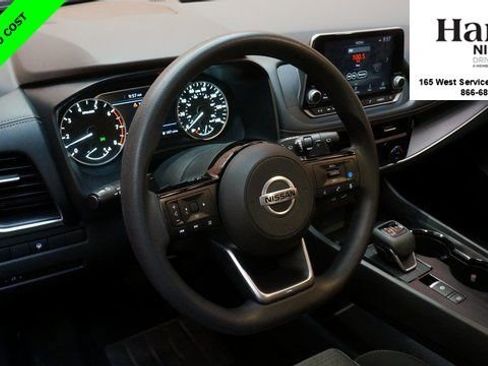 Certified 2021 Nissan Rogue SV image 9