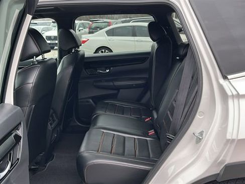 Used 2025 Honda CR-V Sport Touring image 23
