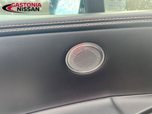 Used 2024 Genesis GV80 2.5T image 14