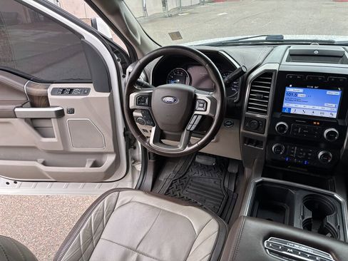 Used 2019 Ford F350 Limited image 22