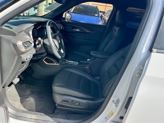 Used 2023 Chevrolet TrailBlazer ACTIV w/ Convenience Package FWD image 9