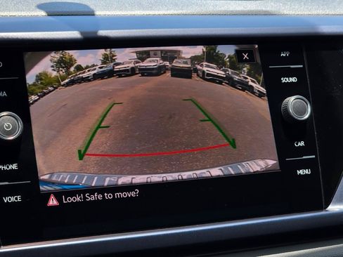 Certified 2022 Volkswagen Taos SE AWD/4WD image 29