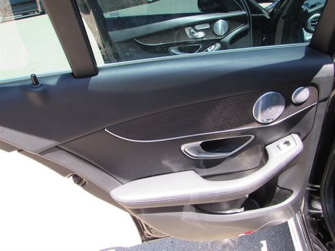 Used 2019 Mercedes-Benz C 300 Sedan image 21