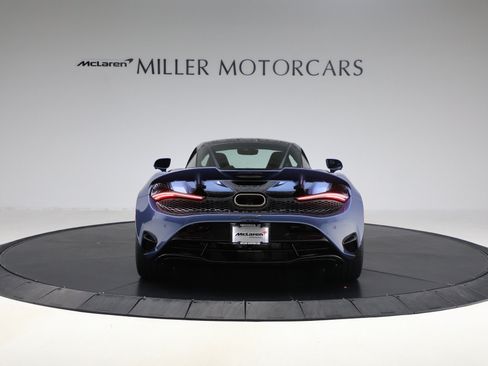 Used 2026 McLaren 750S RWD image 6