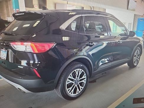 Used 2020 Ford Escape SEL AWD/4WD image 4