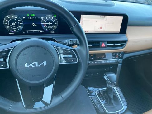 Used 2024 Kia Seltos EX AWD/4WD image 29