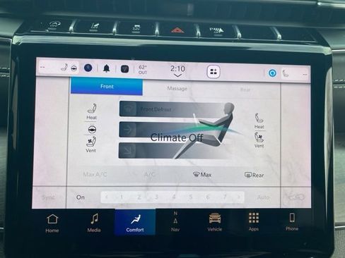 Certified 2022 Jeep Grand Cherokee L Overland w/ Luxury Tech Group IV image 39