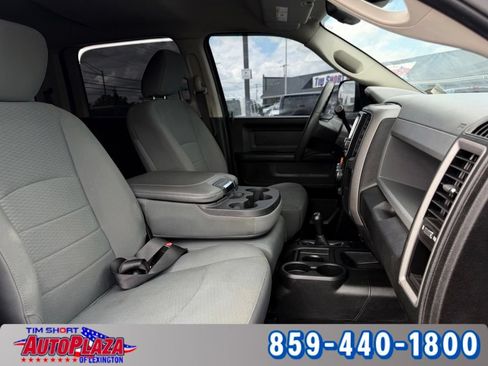 Used 2018 RAM 2500 Tradesman w/ Chrome Appearance Group AWD/4WD image 34