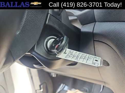 Used 2018 Ford Transit Connect XL FWD image 17