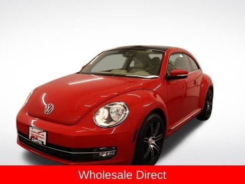 Used 2014 Volkswagen Beetle TDI FWD image 5
