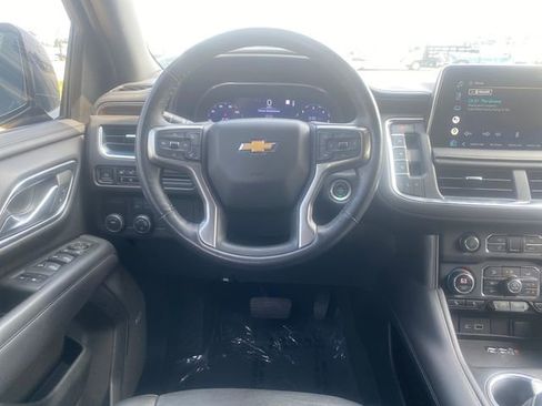 Used 2022 Chevrolet Tahoe LT w/ Luxury Package RWD image 17