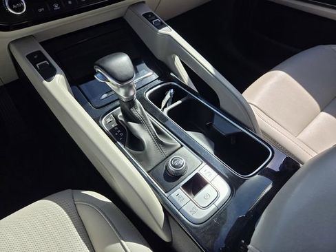Used 2022 Kia Telluride S image 21