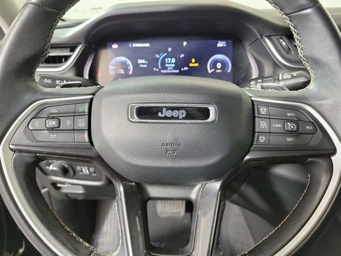 Used 2022 Jeep Grand Cherokee L Laredo w/ Luxury Tech Group I RWD image 15