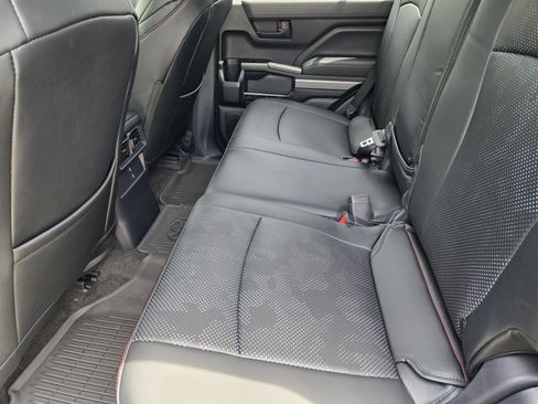 Used 2026 Toyota 4Runner SR5 AWD/4WD image 29